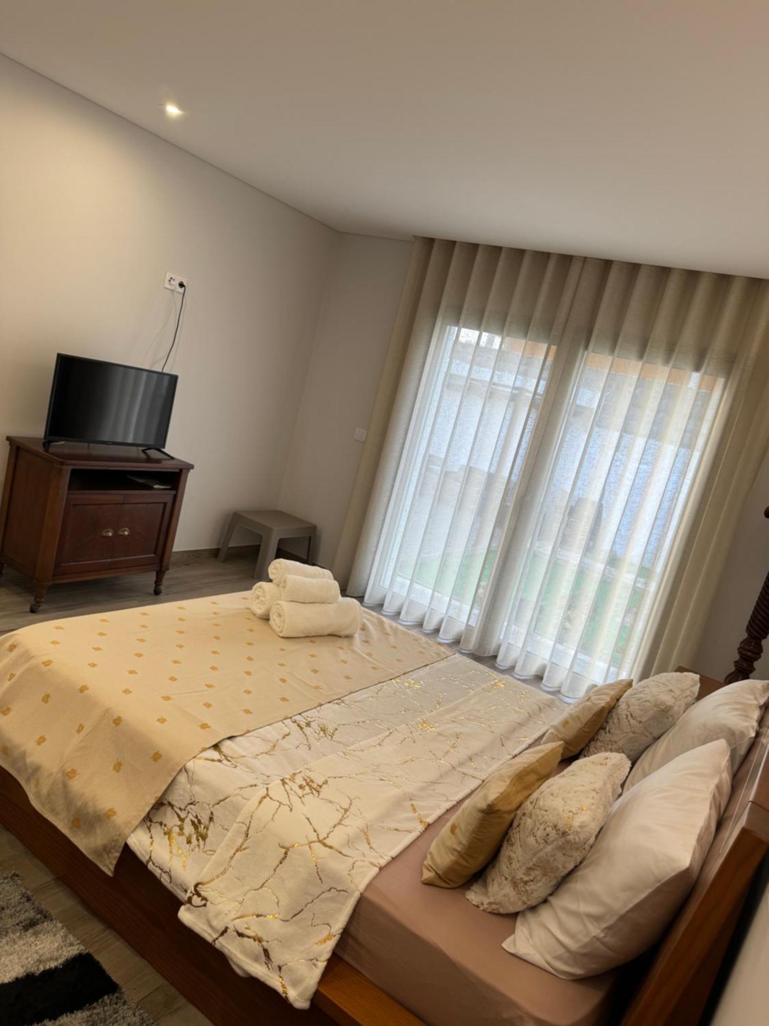 Apartament Miranda House Nazaré Zewnętrze zdjęcie
